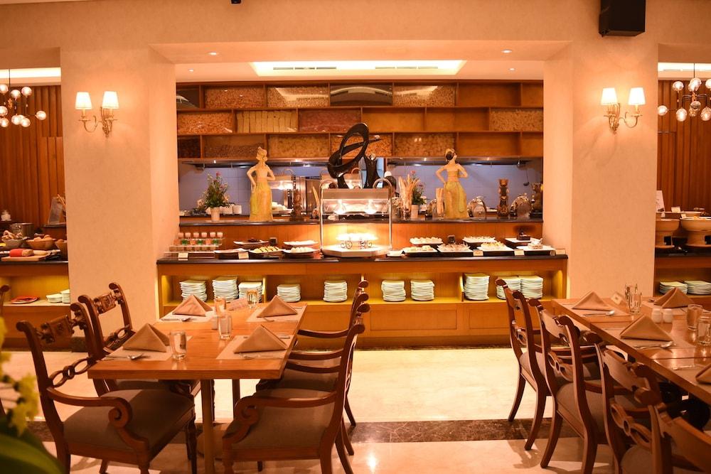 Ambhara Hotel Jakarta Extérieur photo