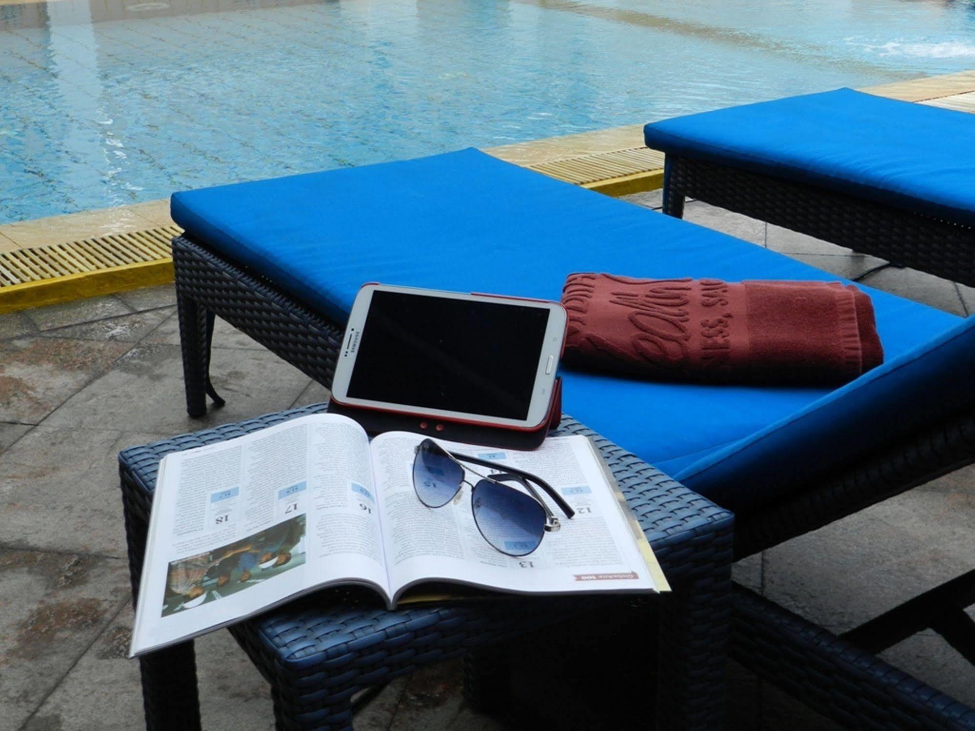 Ambhara Hotel Jakarta Extérieur photo