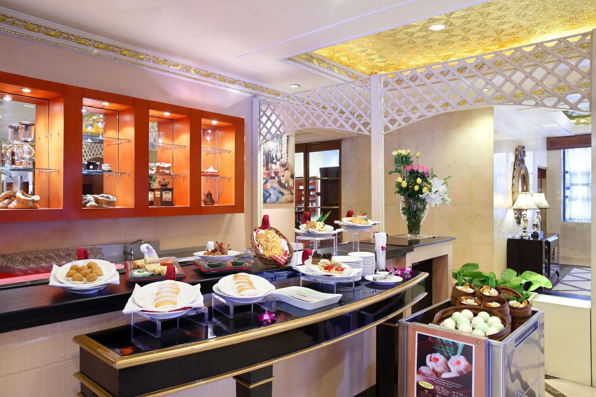 Ambhara Hotel Jakarta Extérieur photo
